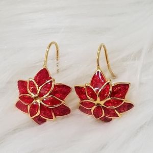 Vintage flower earrings